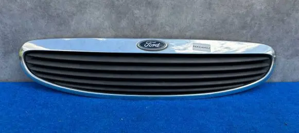 Ford Scorpio Front bumper upper radiator grill 95GG8A133AE