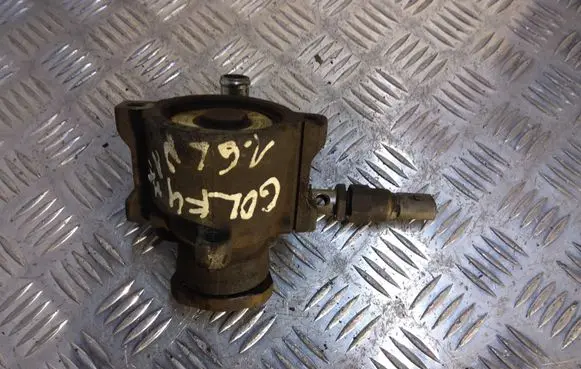 Volkswagen Golf IV Power steering pump 1J0422154C