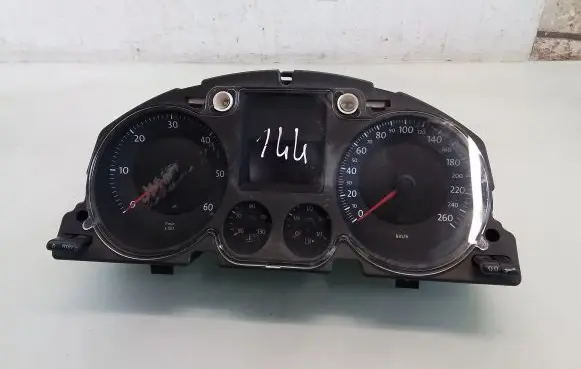 Volkswagen PASSAT B6 Speedometer (instrument cluster) A2C53194181