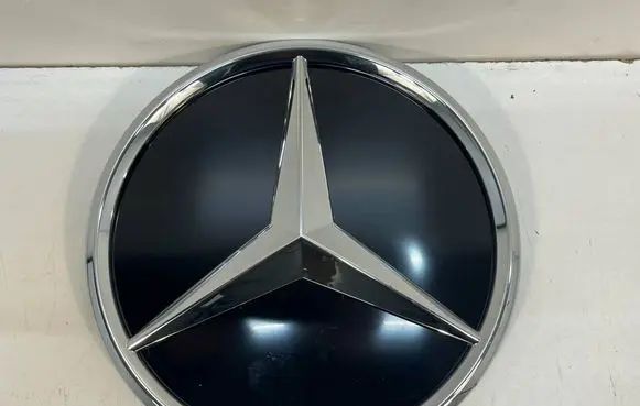 Mercedes-Benz C W206 Manufacturer badge logo/emblem A2068884900