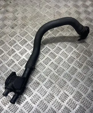 Volkswagen Touran I Engine coolant pipe/hose 03G121132B 1K0122101DF