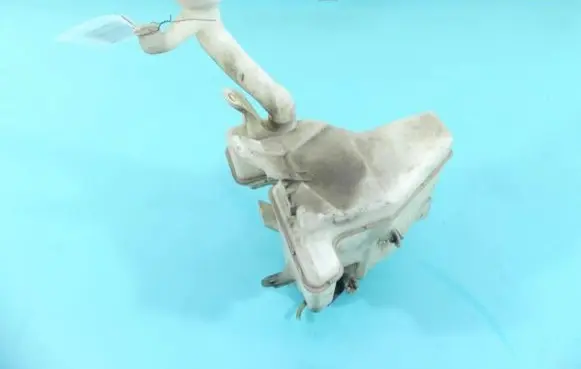 Suzuki Grand Vitara II Windshield washer fluid reservoir/tank IMPRK1345478