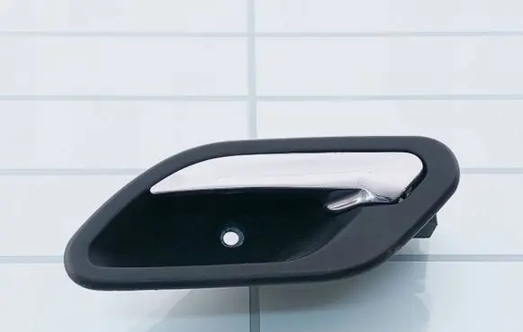 Front door interior handle