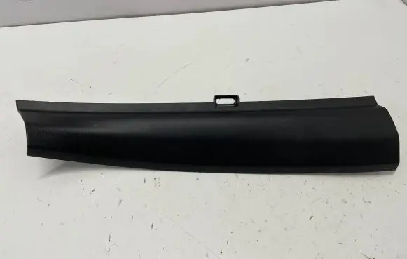 Volvo XC60 (C) pillar trim 31425702
