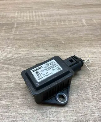 Volkswagen Phaeton ESP acceleration yaw rate sensor 8E0907637A 0265005245