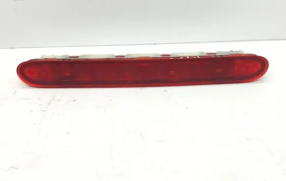 Toyota Proace Third/center stoplight 9811325980 1340120 W126320