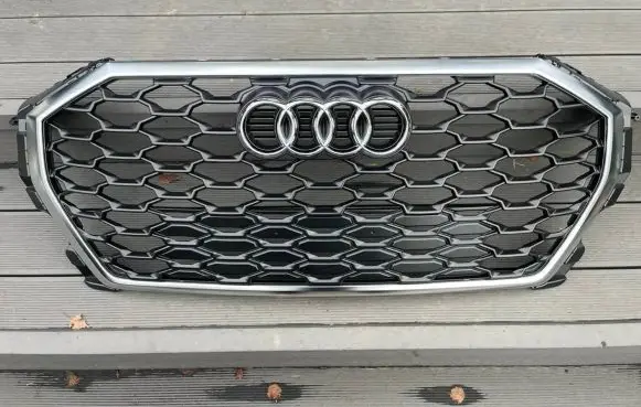 Audi Q3 F3 Front bumper upper radiator grill 83F853651 705580