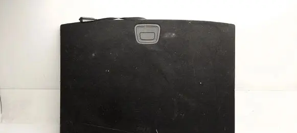 Trunk/boot floor carpet liner