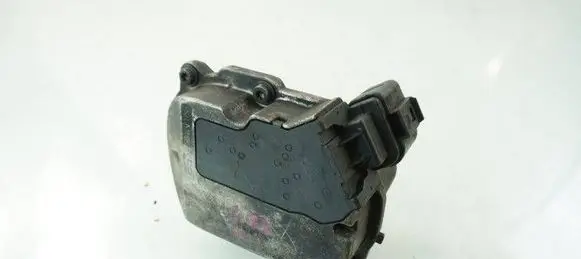 Audi Q7 4L Throttle body valve 