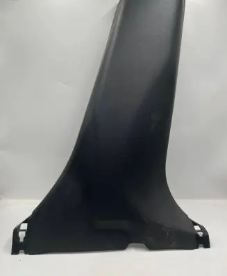 Nissan Leaf II (ZE1) (B) pillar trim (bottom) 769153NL0A
