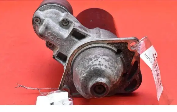 Opel Insignia A Starter motor 55572440