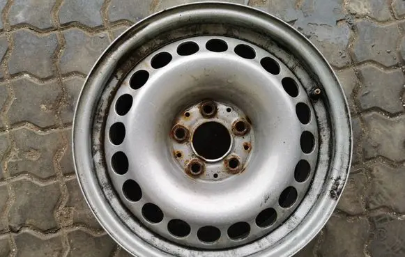 Mercedes-Benz B W246 W242 R16 steel rim 2114000102