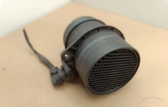 Volkswagen Golf VII Mass air flow meter 03L906461A 0281002956 347072876