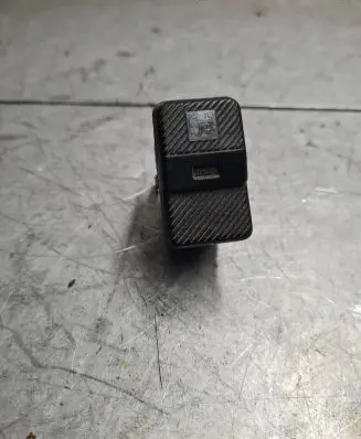Fog light switch