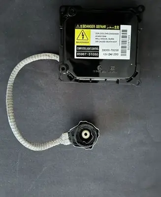 Lexus GS 300 350 430 450H Headlight ballast module Xenon 8596751050 3900078258
