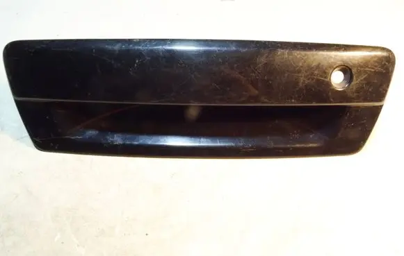 Mitsubishi Outlander Tailgate/boot lid lock trim MN175068ZZ MN175068ZZ01