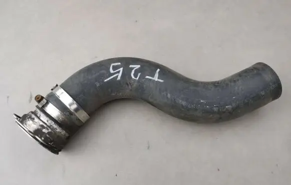Toyota Avensis T250 Intercooler hose/pipe