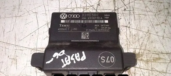 Volkswagen PASSAT B6 Engine control unit/module 3C0907530C