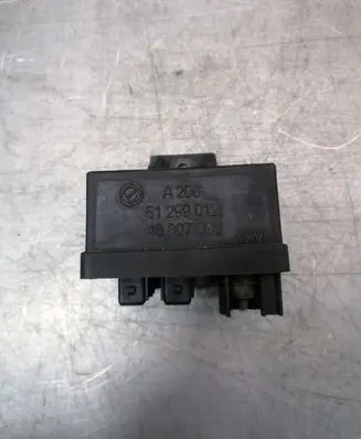 Fiat Stilo Glow plug pre-heat relay 51299012 46807091