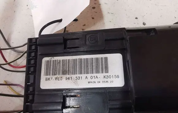 Audi A4 S4 B6 8E 8H Light switch 8E0941531