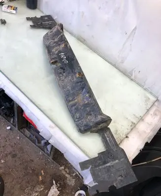 BMW X4 G02 Intercooler air guide/duct channel 226775