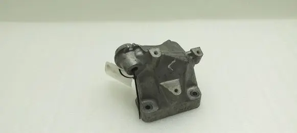 Mercedes-Benz ML W166 Engine mounting bracket A6422236304