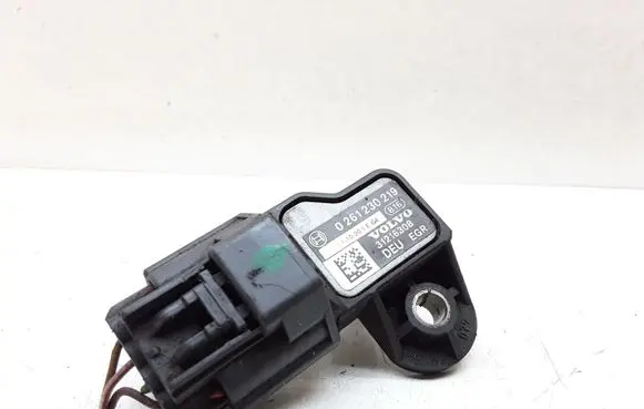 Volvo V50 Air pressure sensor 0261230219 31216308