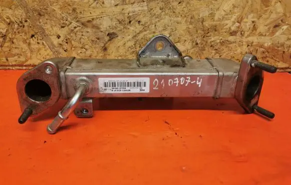 Hyundai Santa Fe EGR valve cooler 284602F700