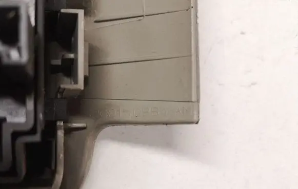 Renault Scenic II - Grand scenic II Headlight level height control switch 8200140985 8200140984
