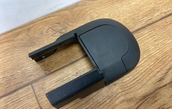 Dodge Durango III Front passenger seat rail trim DOCWXX58142PINYA DOCWXX58142