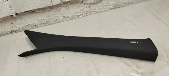 Mercedes-Benz E W213 (A) pillar trim A2136900625