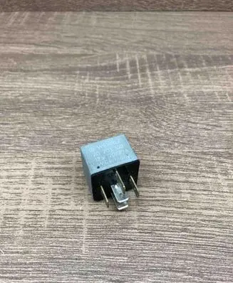 Toyota Avensis T250 Other relay 20201100