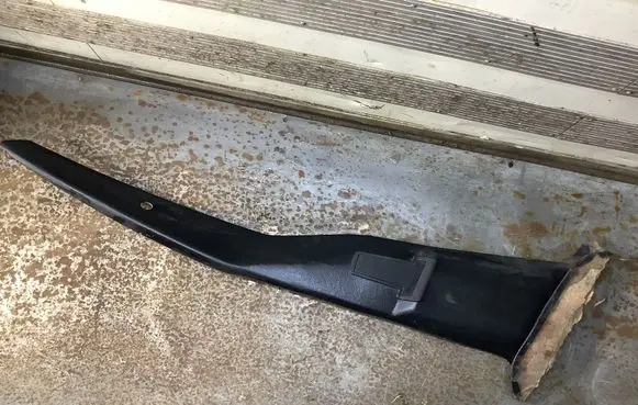 BMW 3 E30 Other sill/pillar trim element 51431916681