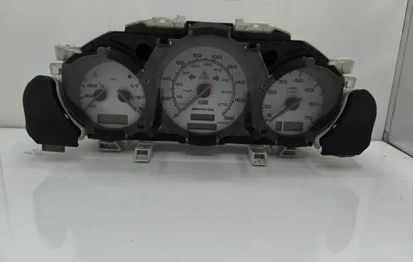 Mercedes-Benz CLK A209 C209 Speedometer (instrument cluster) A1705405011 1100800950