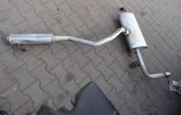 Suzuki Grand Vitara II Middle muffler/silencer 