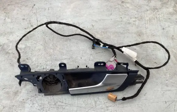 Audi A3 S3 8P Rear door interior handle 8P4839020