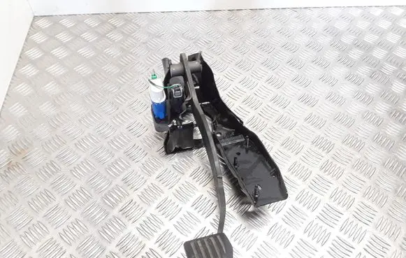 Ford Galaxy Brake pedal 7G9N2D094JA