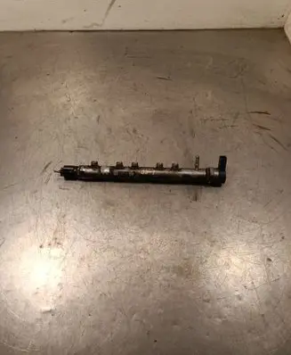 BMW X1 E84 Fuel main line pipe 780912702 0445214182 550273L1