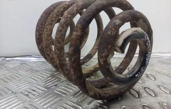 KIA Sportage Rear coil spring