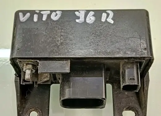 Mercedes-Benz Vito Viano W638 Other relay