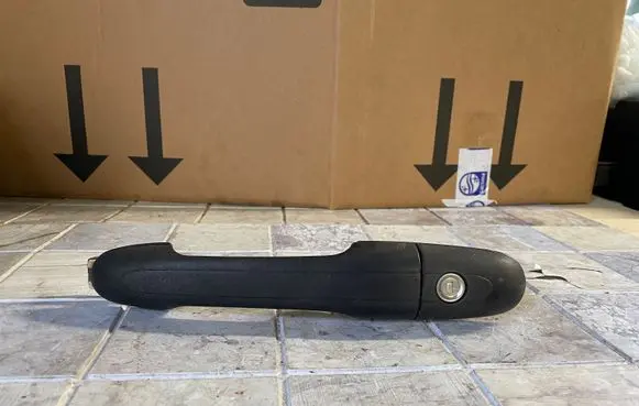 Mercedes-Benz Vaneo W414 Front door exterior handle