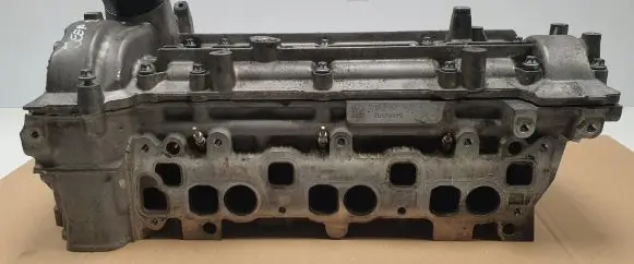 Jeep Grand Cherokee (WK) Engine head A6420107420