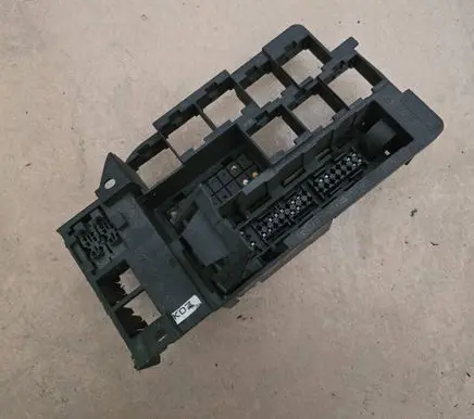 Mercedes-Benz C W202 Fuse box set 2025455240