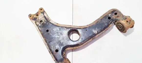 Opel Vectra B Front lower control arm/wishbone