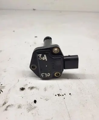 BMW 5 F10 F11 Oil level sensor 7607909 PA66GF30 00403177B1