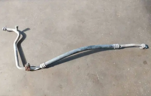 Suzuki Wagon R+ Air conditioning (A/C) pipe/hose