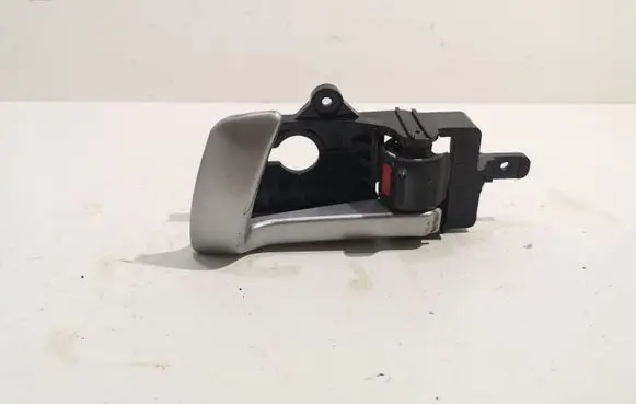 Rear door interior handle
