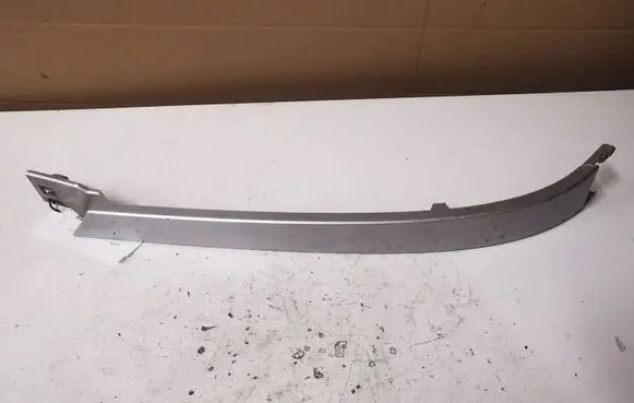 Mercedes-Benz ML W163 Under headlight/headlamp trim 1638260177