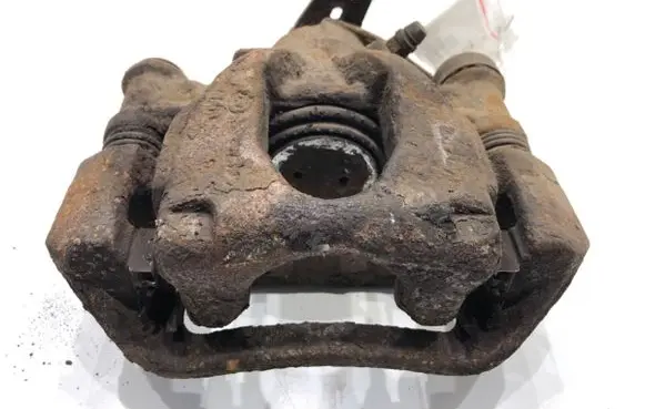 Opel Movano B Rear brake caliper 