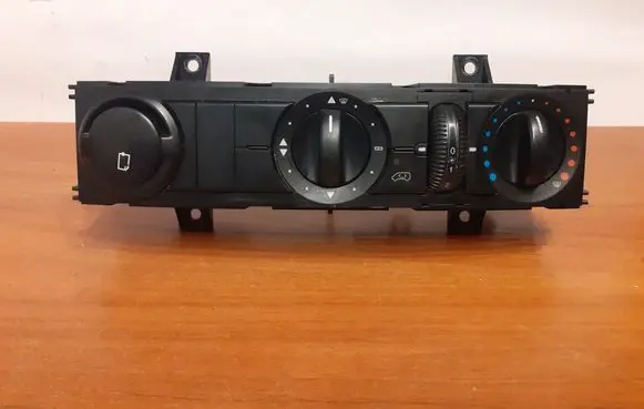 Mercedes-Benz Sprinter W906 Interior fan control switch A9068300485 10578